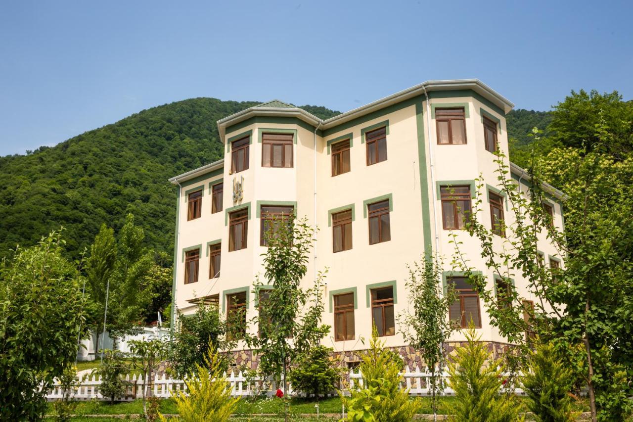 White Boutique Hotel Gabala Exteriör bild