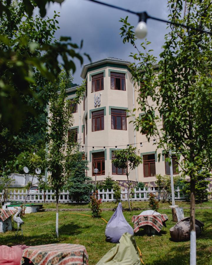 White Boutique Hotel Gabala Exteriör bild